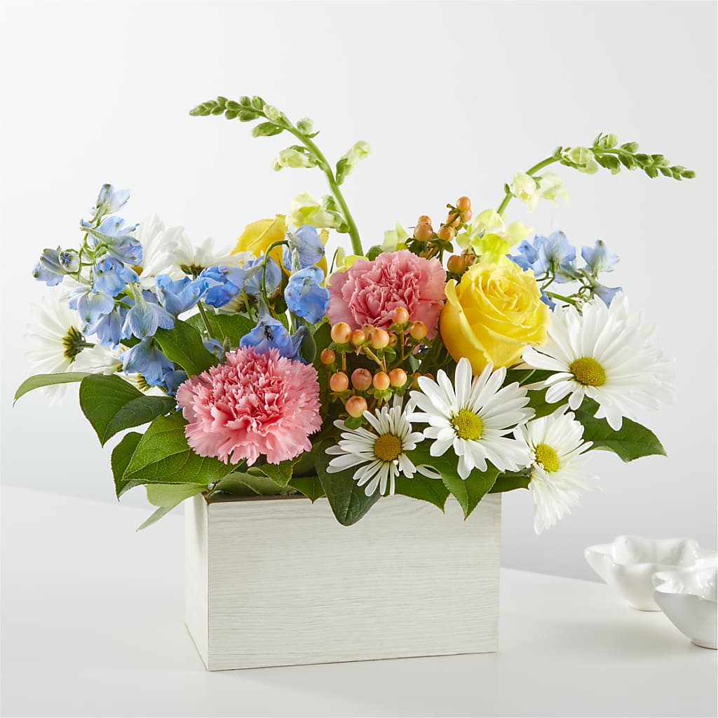 Sun Salutation Box Bouquet – Netcong Village Florist, Netcong NJ