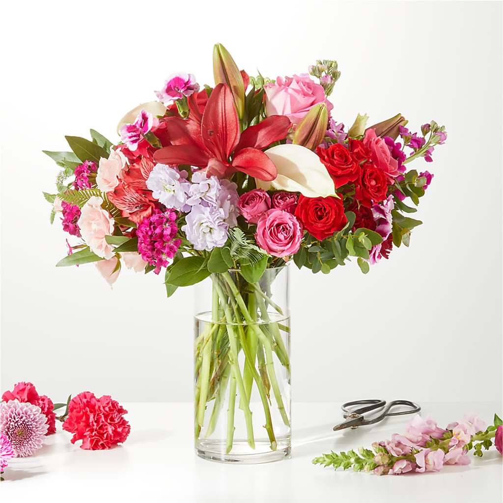 Swooning Over You - A Luxury Florist Original – Netcong Village Florist, Netcong NJ