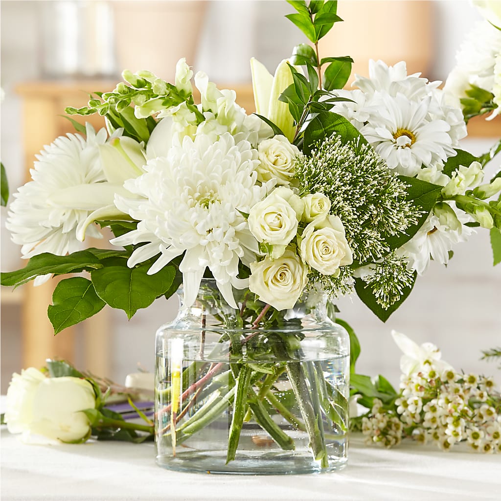 Classic Ivory – A Florist Original – Netcong Village Florist, Netcong NJ