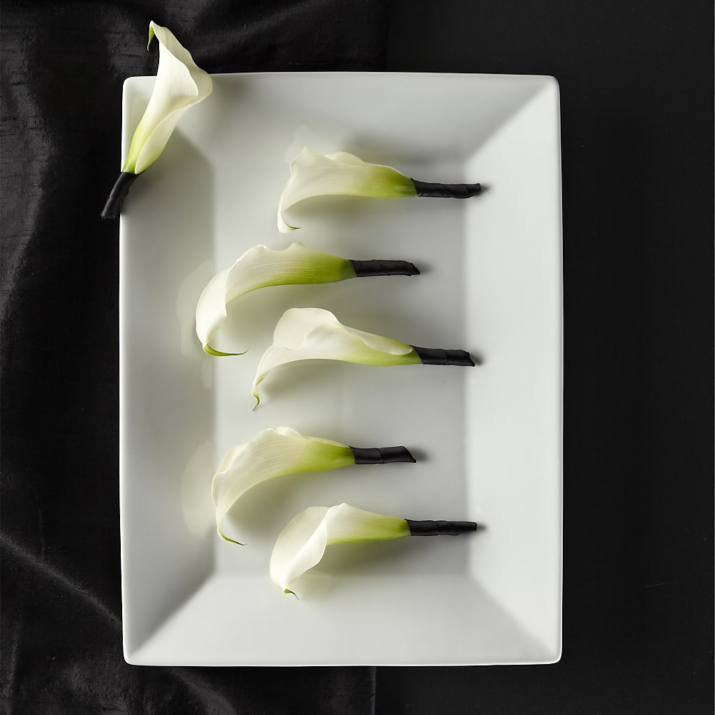 Calla Lily Promise Boutonniere – Netcong Village Florist, Netcong NJ