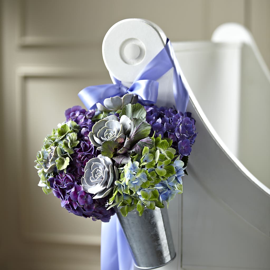 Declaration Pew Décor – Netcong Village Florist, Netcong NJ