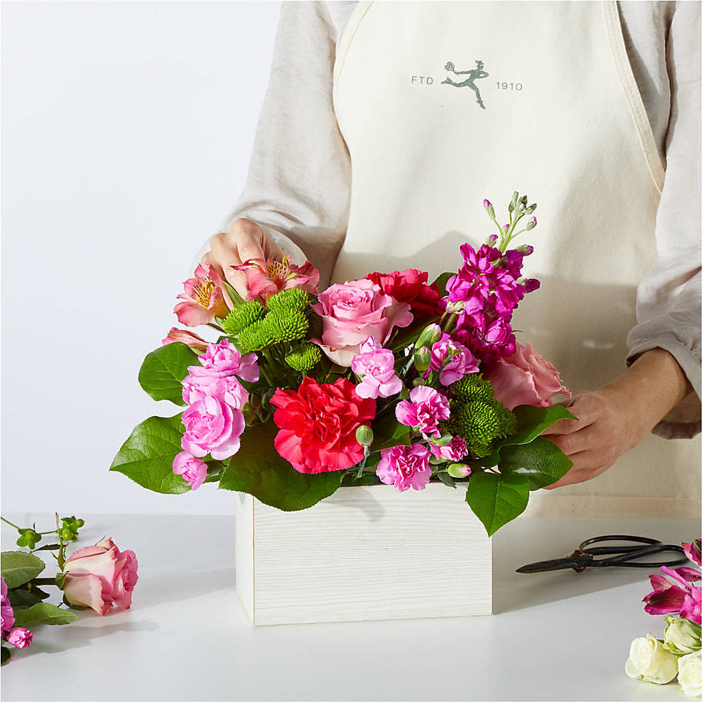 Sweetberry Box – A Florist Original –  Netcong Village Florist, Netcong NJ