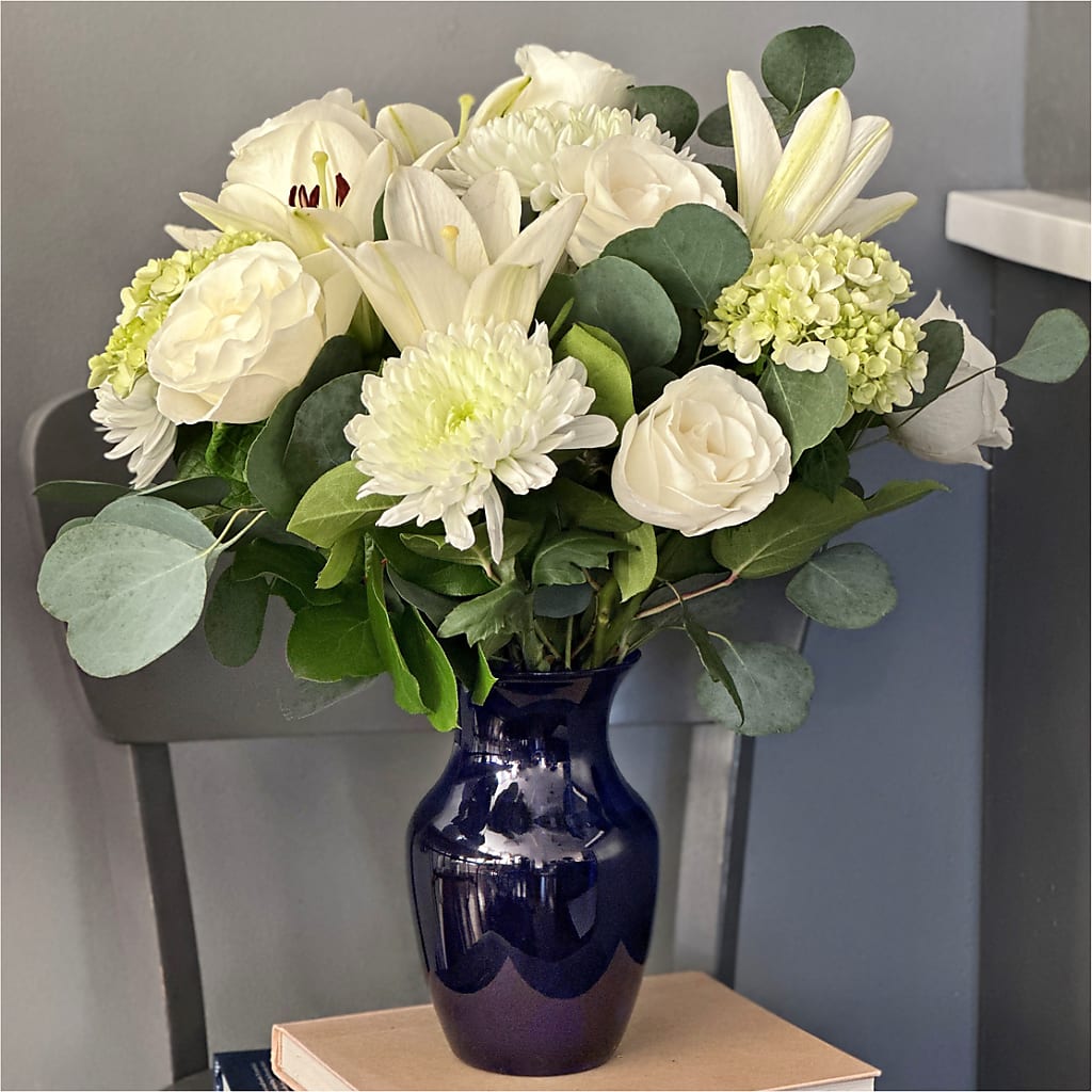 Snowy Dreams Bouquet –  Netcong Village Florist, Netcong NJ