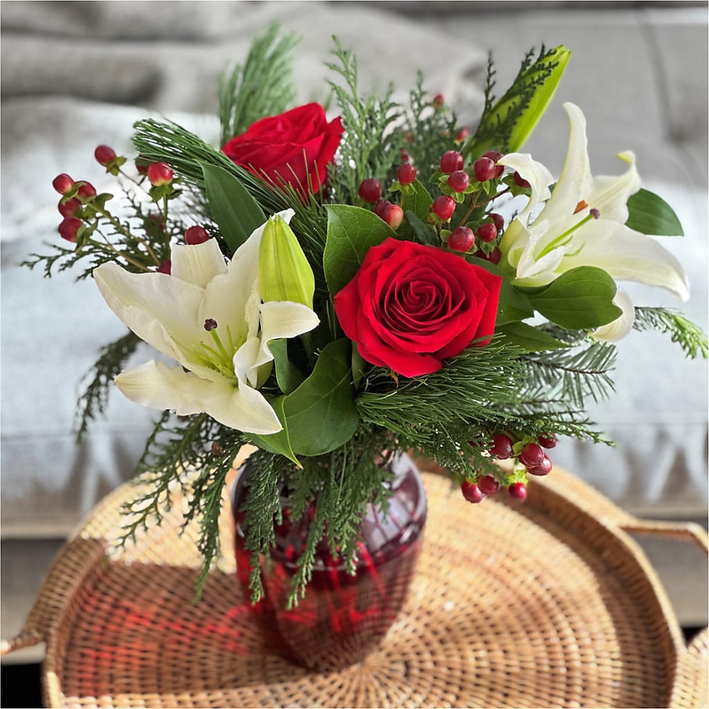 Evergreen Delight Bouquet –  Netcong Village Florist, Netcong NJ
