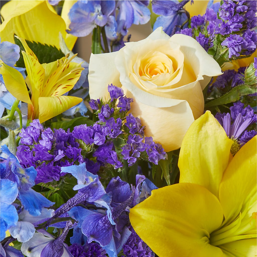 Limoncello Bouquet –  Netcong Village Florist, Netcong NJ