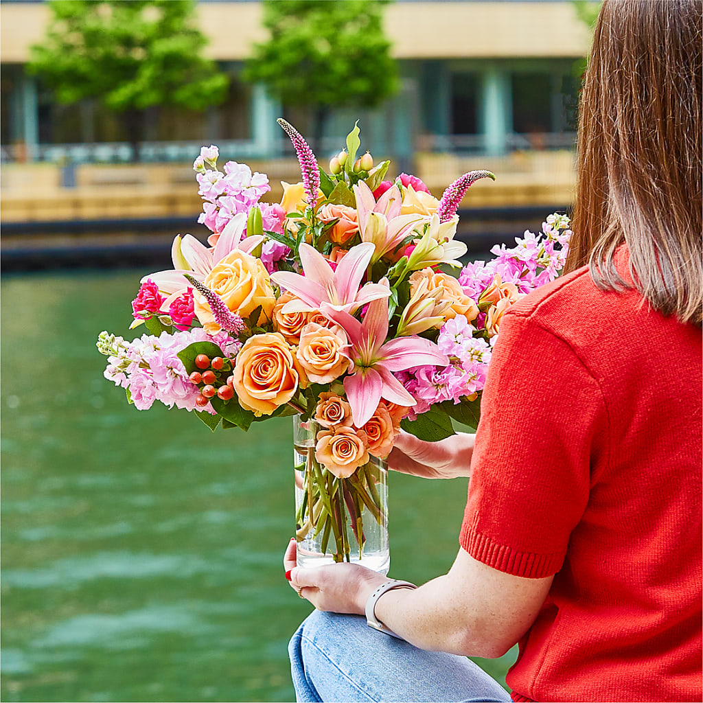 Bisous Bouquet –  Netcong Village Florist, Netcong NJ