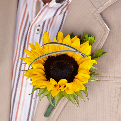 Free Spirit Boutonniere –  Netcong Village Florist, Netcong NJ